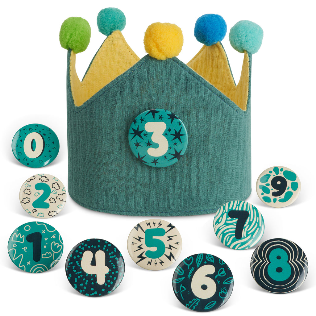 Kids Birthday Crowns with 0-9 Number Badges - Reversible Crown in Muslin Cotton